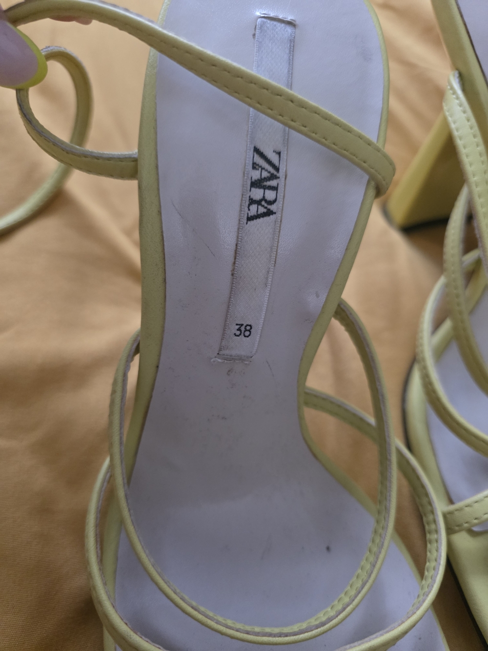 ZARA Yellow Strappy Square-Toe Sandals - Picture 3 of 7